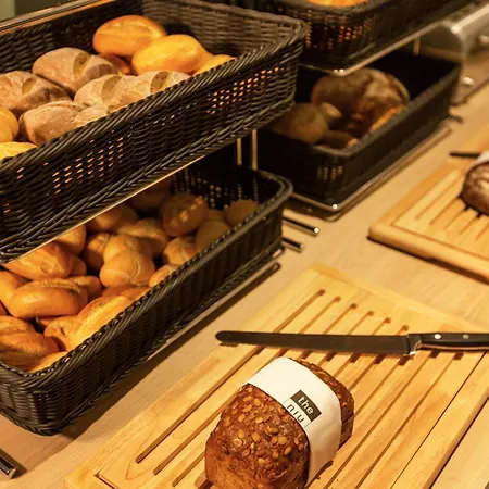 Hotell - The Niu, Crusoe Airport By Ihg Bremen