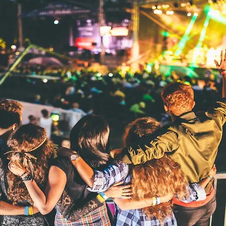 Hotell - The Niu, Crusoe Airport By Ihg