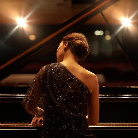 - The Niu, Crusoe Airport By Ihg 3* Bremen