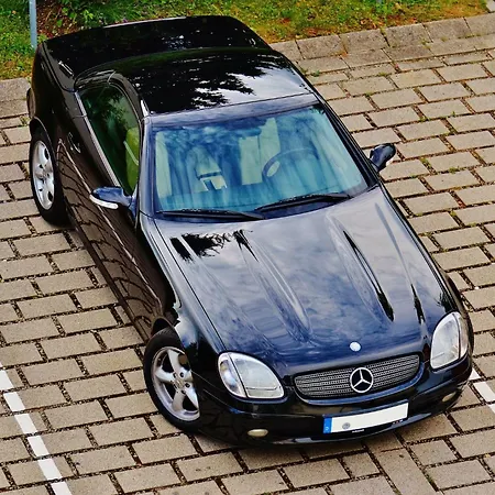 - The Niu, Crusoe Airport By Ihg Hotell