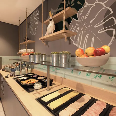 Otel - The Niu, Crusoe Airport By Ihg