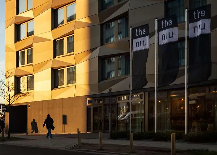 - The Niu, Crusoe Airport By Ihg