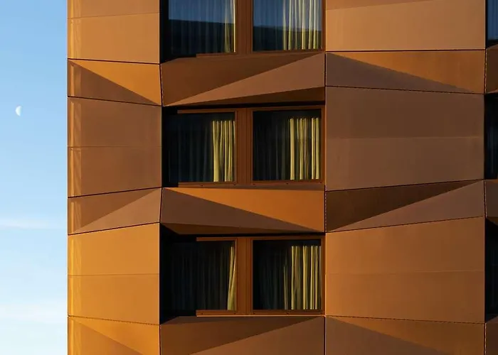 - The Niu, Crusoe Airport By Ihg 3* Bremen