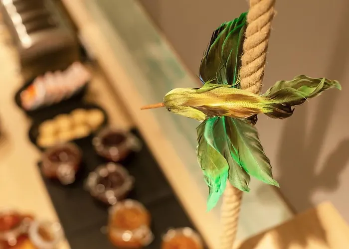 - The Niu, Crusoe Airport By Ihg Ξενοδοχείο 3*